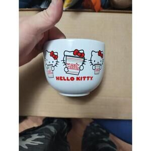 Hello Kitty Cup Noodles Bowl - Adorable Collectible